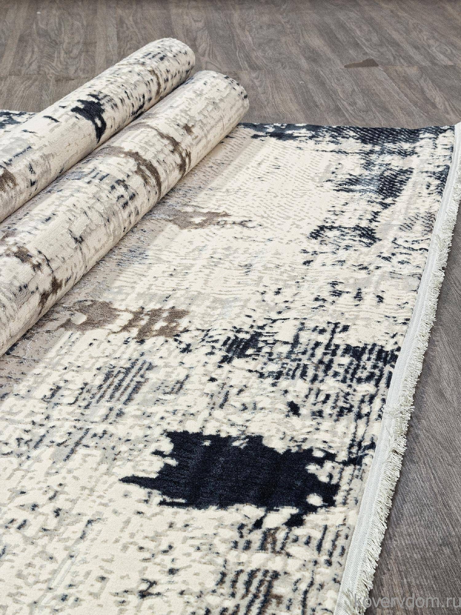 Ковер POMPEI N2023A CREAM / D.BLUE Ковер POMPEI N2023A CREAM / D.BLUE